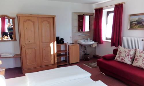 Imagen de la habitación del Pensión Hotel Lindenhof. Foto 9