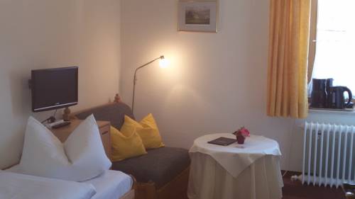 Imagen de la habitación del Pensión Hotel Lindenhof. Foto 12