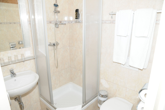 Imagen de la habitación del Pensión Hotel Pension Andreas. Foto 8