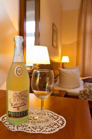 Imagen de la habitación del Pensión Hotel Pension Arche. Foto 14