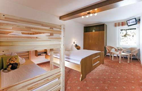 Imagen general del Pensión Hotel Tyrol, Seefeld in Tirol. Foto 2