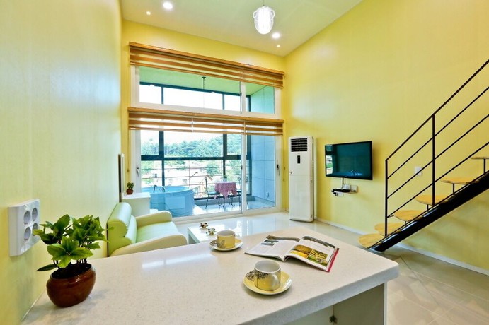 Imagen de la habitación del Pensión Huenest. Foto 4