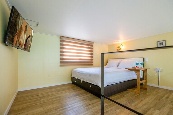 Imagen de la habitación del Pensión Huenest. Foto 16