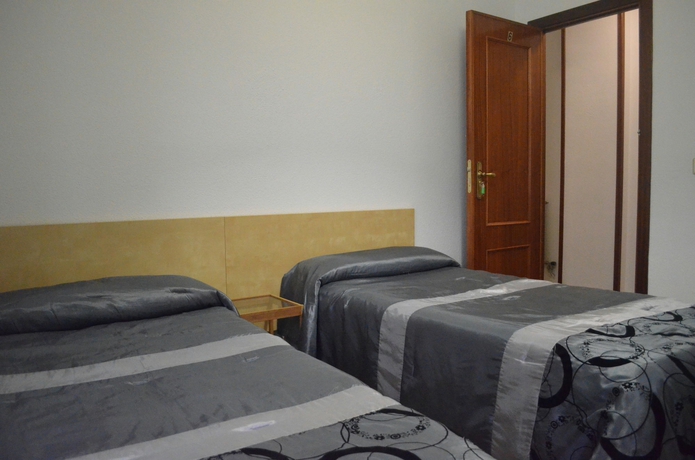 Imagen de la habitación del Pensión Iberos Jaén. Foto 6