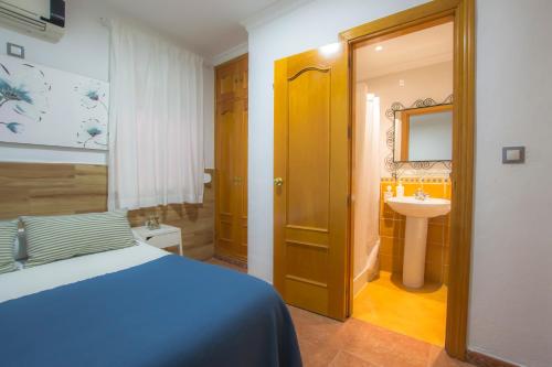 Imagen de la habitación del Pensión Isbel. Foto 17