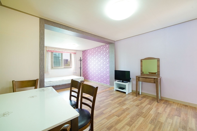 Imagen general del Pensión Jebudodongmisan. Foto 1