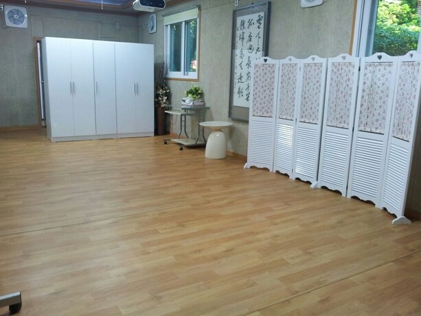 Imagen de la habitación del Pensión Jeongon. Foto 8