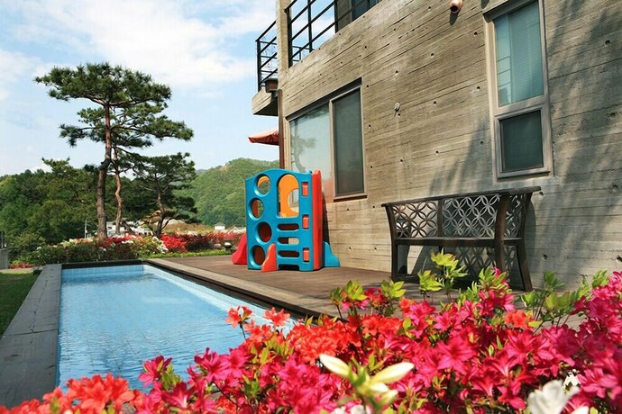 Imagen de la piscina del Pensión Jireh Pension. Foto 20