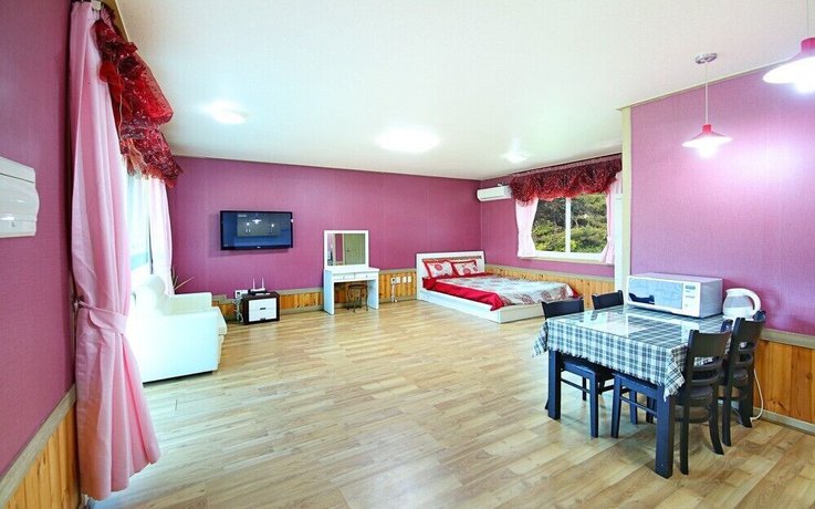 Imagen de la habitación del Pensión Jung. Foto 6