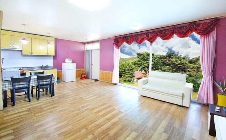 Imagen de la habitación del Pensión Jung. Foto 12