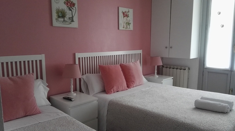 Imagen de la habitación del Pensión Kaia, San Sebasti&aacute;n. Foto 10