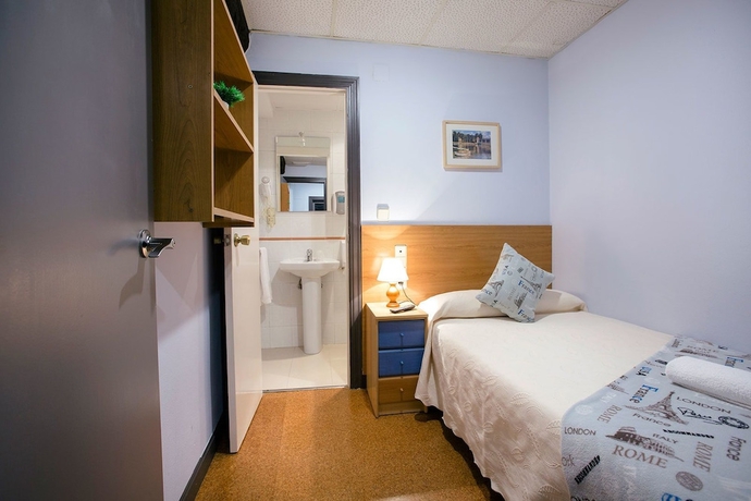 Imagen de la habitación del Pensión Kaia, San Sebasti&aacute;n. Foto 15