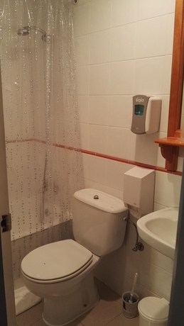 Imagen de la habitación del Pensión Kaia, San Sebasti&aacute;n. Foto 18