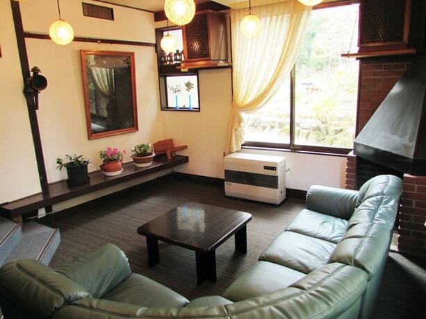 Imagen de los interiores del Pensión Kobekko. Foto 36