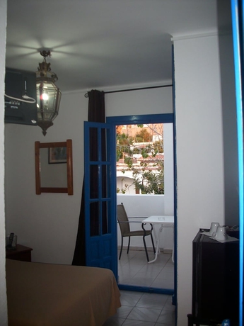 Imagen de la habitación del Pensión La Esperanza, Moj&aacute;car. Foto 7