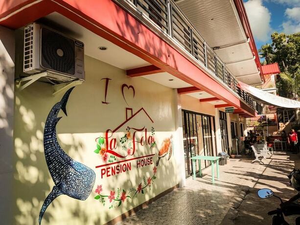 Imagen general del Pensión La Fela House. Foto 15