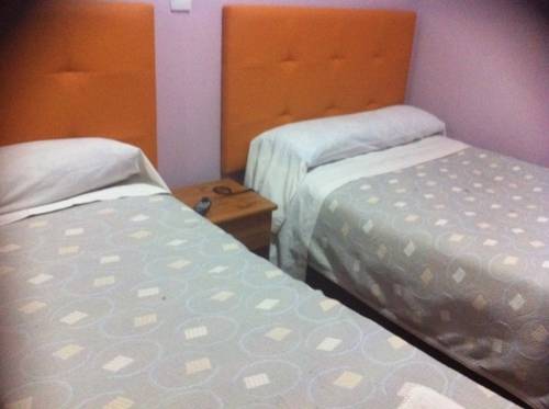 Imagen de la habitación del Pensión La Ferroviaria. Foto 15