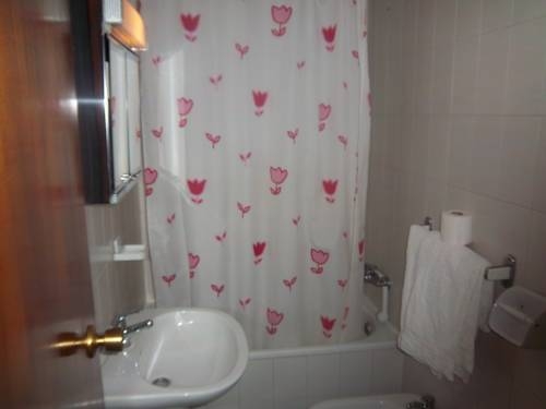 Imagen general del Pensión La Linea. Foto 6