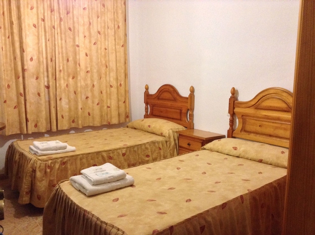 Imagen de la habitación del Pensión La Milagrosa. Foto 7