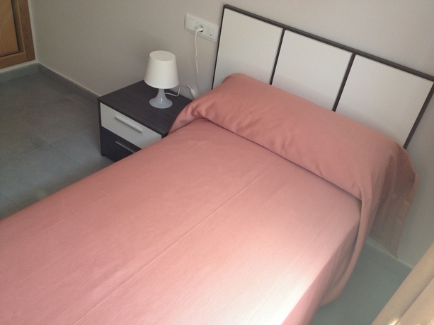 Imagen de la habitación del Pensión La Puntica. Foto 11