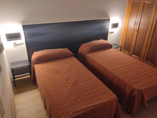 Imagen de la habitación del Pensión Las Palmeras, Gijón. Foto 5