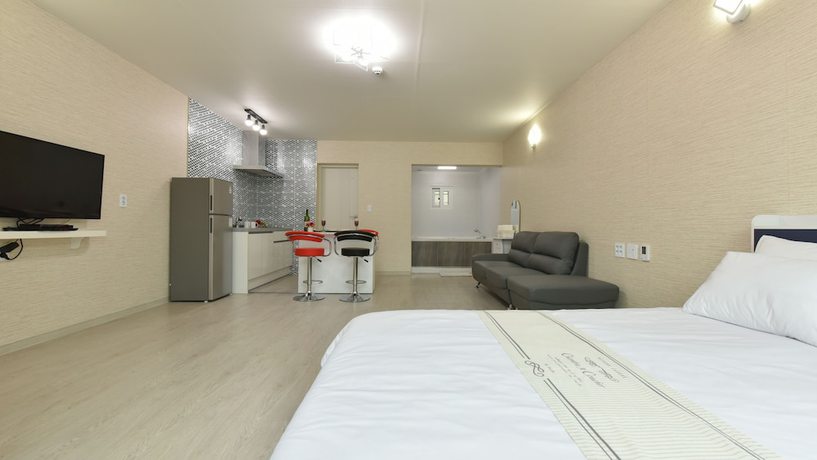 Imagen de la habitación del Pensión Le Ciel. Foto 8