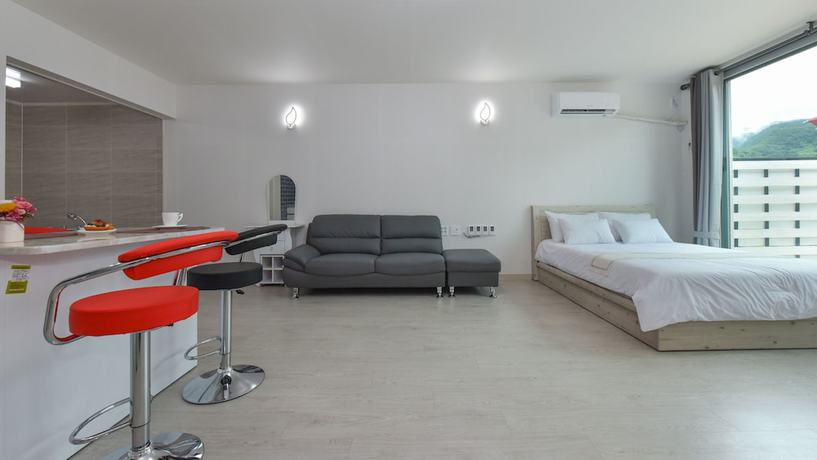 Imagen de la habitación del Pensión Le Ciel. Foto 16