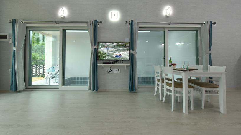 Imagen de la habitación del Pensión Le Ciel. Foto 20