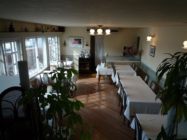 Imagen del bar/restaurante del Pensión Leblanc Pension Utano. Foto 3