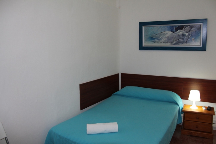 Imagen de la habitación del Pensión Lemus. Foto 11