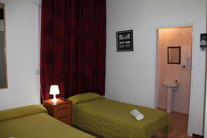 Imagen de la habitación del Pensión Lemus. Foto 14