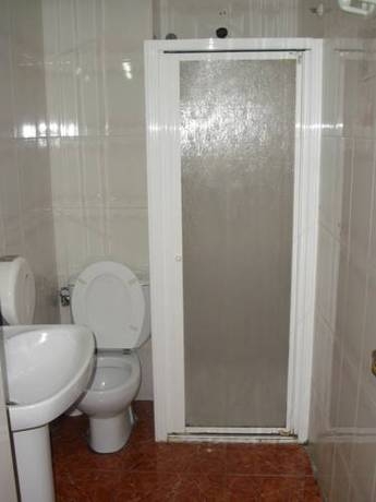 Imagen de la habitación del Pensión Los Faroles. Foto 10