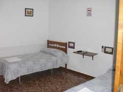 Imagen de la habitación del Pensión Los Faroles. Foto 13