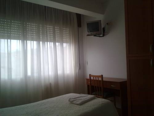 Imagen de la habitación del Pensión Los Trillizos. Foto 11