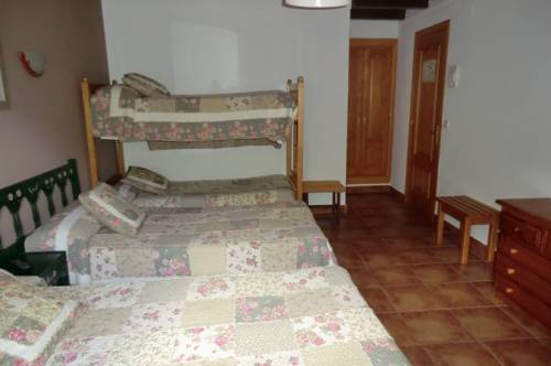 Imagen de la habitación del Pensión Malida. Foto 9