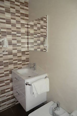 Imagen de la habitación del Pensión Malida. Foto 13