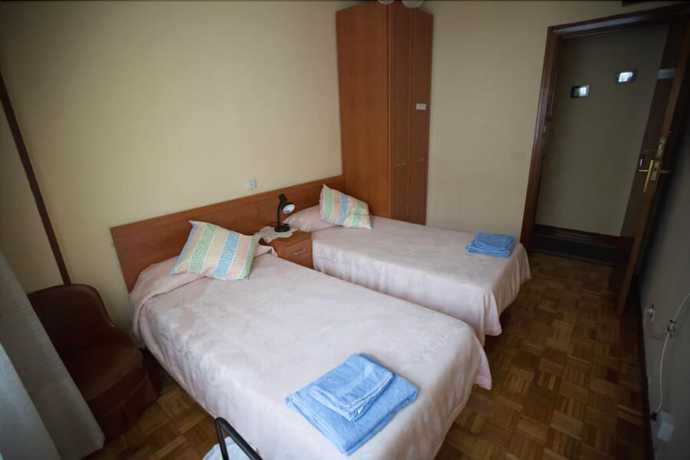 Imagen de la habitación del Pensión Mari Asun. Foto 11