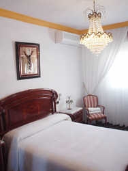 Imagen de la habitación del Pensión Mari Carmen, Salobreña. Foto 2