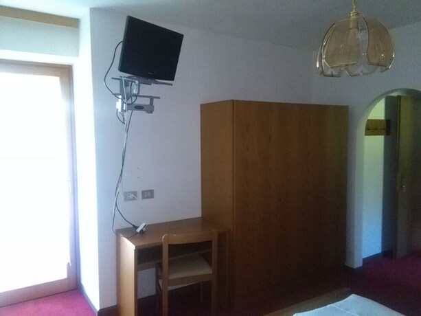 Imagen de la habitación del Pensión Marianne, Meransen - Maranza. Foto 6