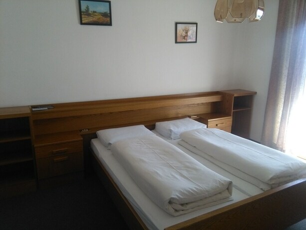 Imagen de la habitación del Pensión Marianne, Meransen - Maranza. Foto 13
