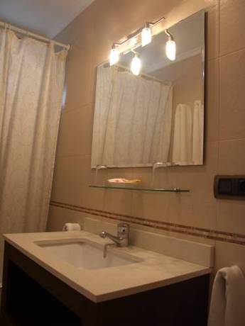 Imagen de la habitación del Pensión Mélida. Foto 6