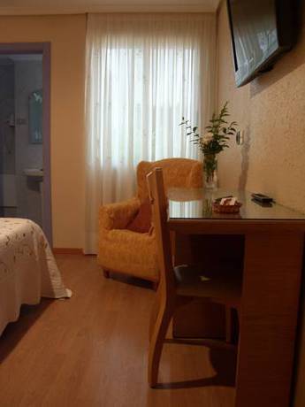 Imagen de la habitación del Pensión Mélida. Foto 9