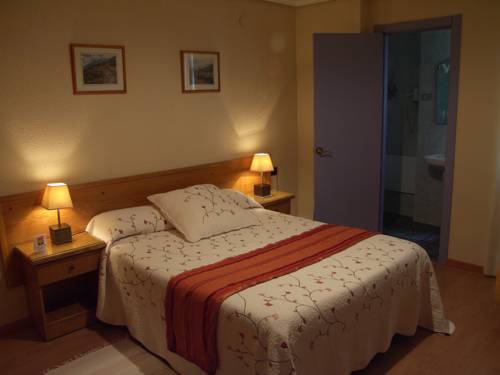 Imagen de la habitación del Pensión Mélida. Foto 13