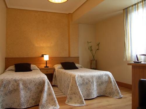 Imagen de la habitación del Pensión Mélida. Foto 15