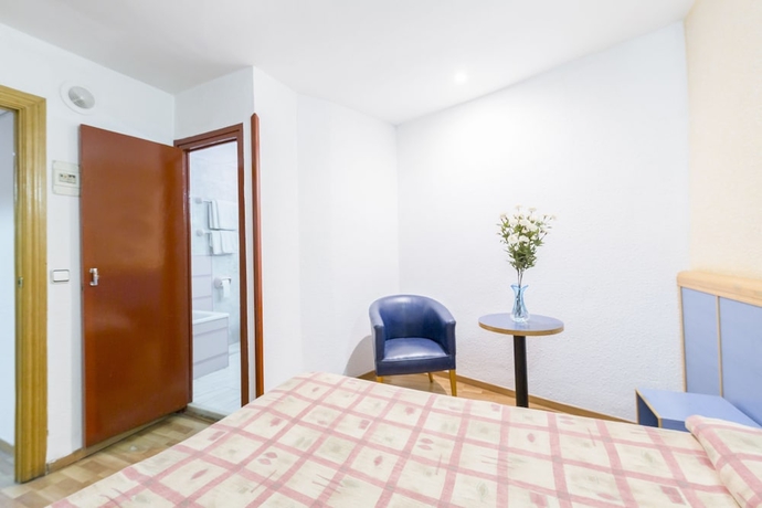 Imagen de la habitación del Pensión Miami Hotel, Las Ramblas. Foto 15