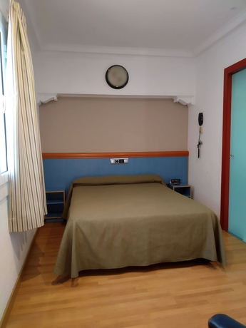 Imagen de la habitación del Pensión Miami Hotel, Las Ramblas. Foto 17