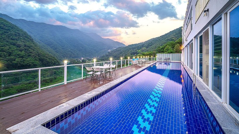 Imagen general del Pensión Miramonti Pool Villa Pension. Foto 1