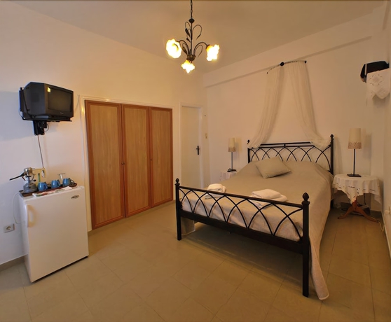 Imagen de la habitación del Pensión Moschoula. Foto 6