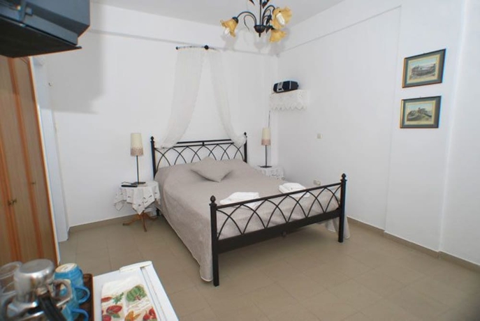Imagen de la habitación del Pensión Moschoula. Foto 7
