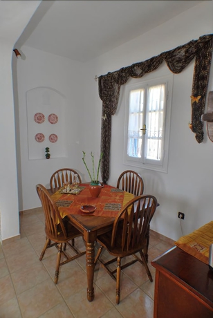 Imagen de la habitación del Pensión Moschoula. Foto 13